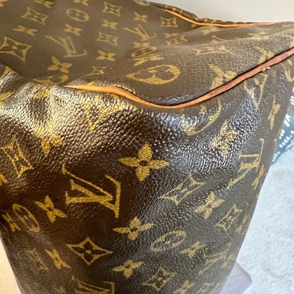 Louis Vuitton Large Monogram Speedy 40 Boston Bag. Discontinued Style! - Picture 13 of 15